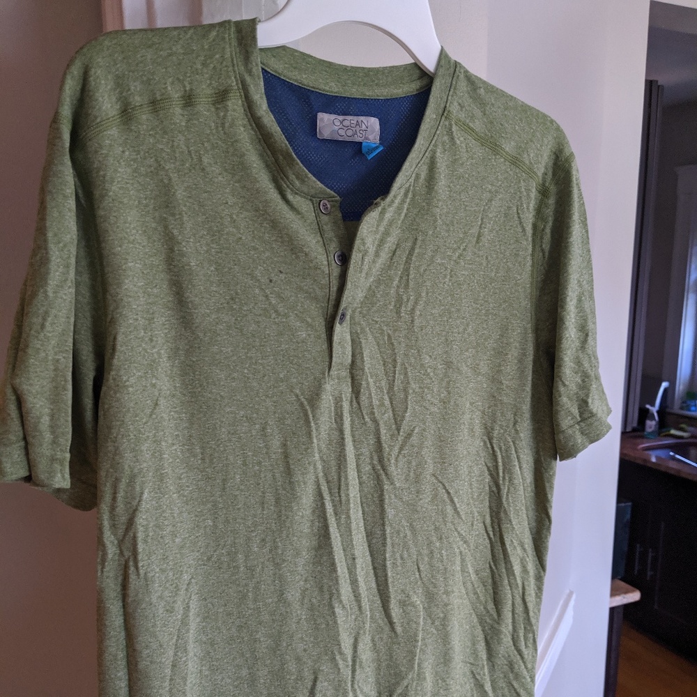 Men's T shirt